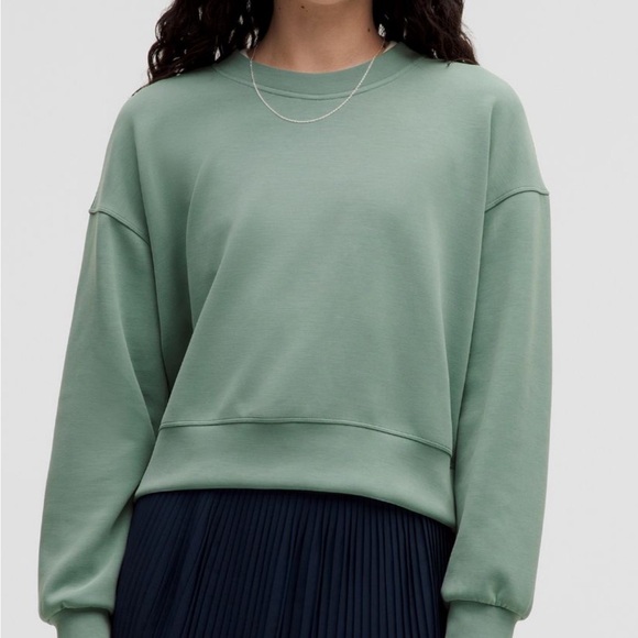 lululemon athletica Tops - Lululemon Softstream Perfectly Oversized Cropped Crew Sweatshirt Size 10